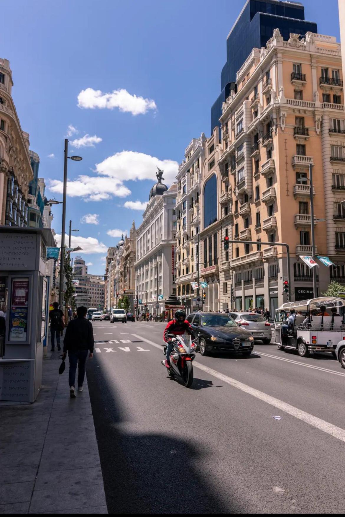 Estudio Plaza Neptuno マドリード エクステリア 写真